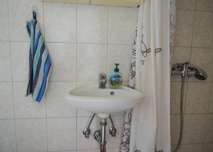 Golden Valley & Ranch * Martinski